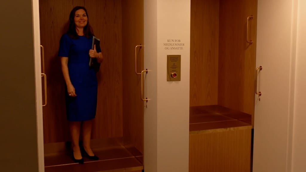 Parlementariër Louise Elholm: "Je luistert naar elkaars zorgen en neemt ze serieus"